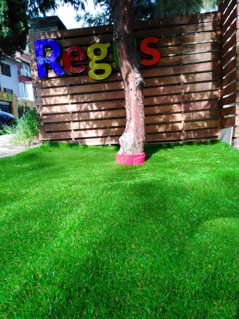 Karşıyaka Çim Halı