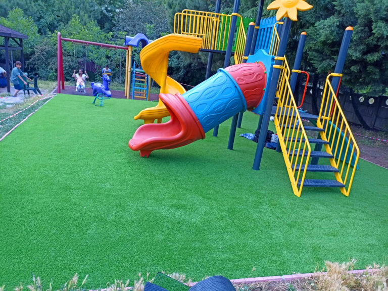 Güvenli Çim Halı Seçimi