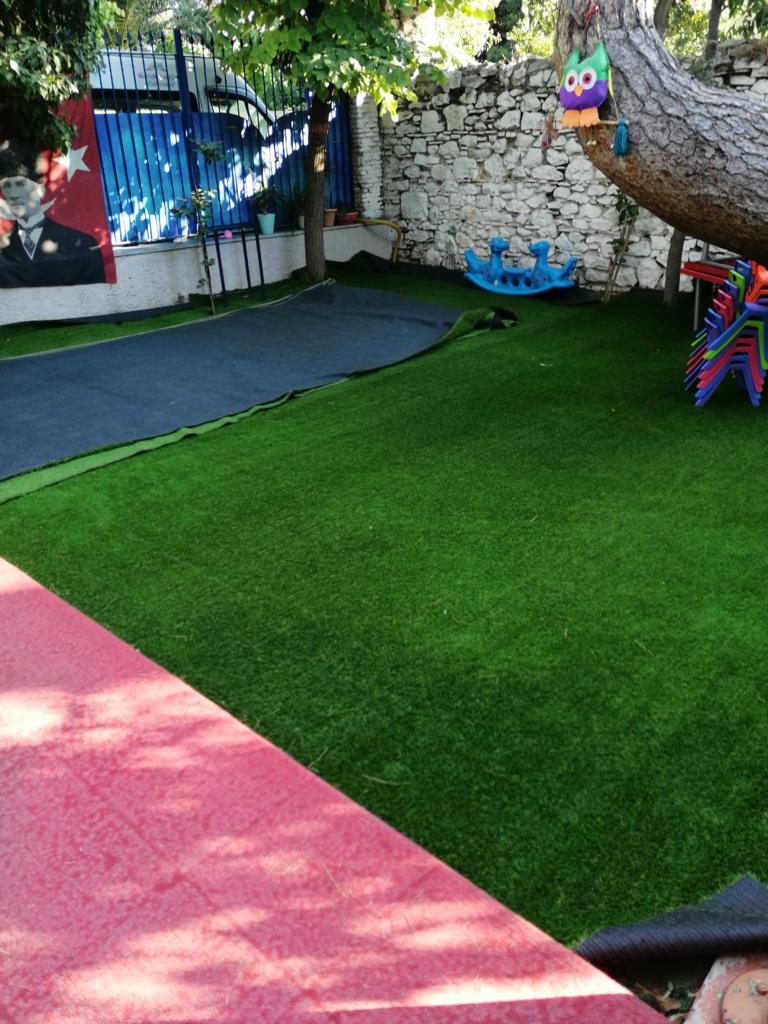 İzmir Otel Çim Halı